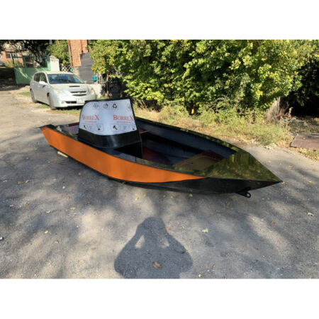 Лодка из Пнд Киммерия 400C Черная